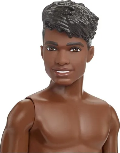 Ken en traje de baño sale