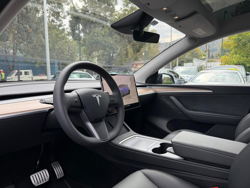 Tesla MODEL Y PERFORMANCE BEV 4WD