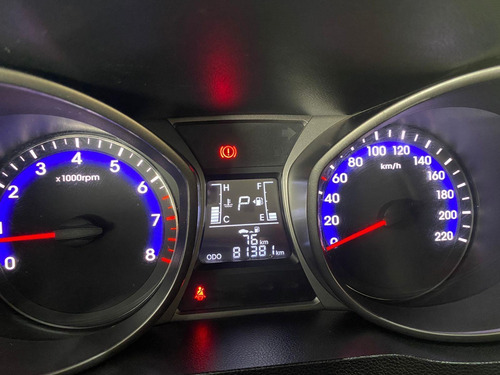 Imagem 9 de 9 de Hyundai Hb20x Style 1.6 (aut) Flex Automático