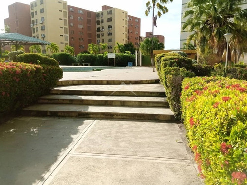 Imagen 6 de 6 de Apartamento Planta Baja Conj. Res. Agua Villa-sector Pascal.