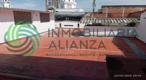 Casa En Venta En Centro. Cod V61718