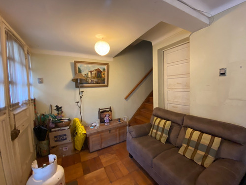 Casa Ley Pereira A Pasos De La Casa De La Cultura De Ñuñoa