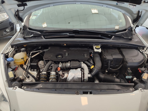 Imagen 7 de 21 de Peugeot 408 1.6 Feline Hdi