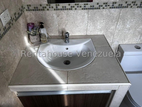Venta Comodo Y Confortable Apartamento, Listo Para Habitar En Urb Vista Verde Cabudare 2 Habitaciones, 2 Baños, Sala, Cocina, Comedor Y Area De Lavanderia Gabriela C