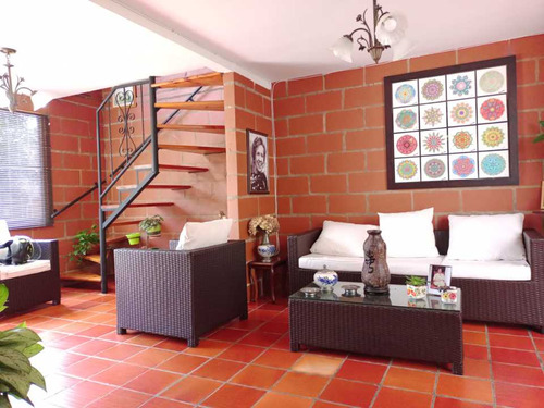 Linda Casa Unifamiliar En Venta En Lq Ceja Antioquia -excelente Sector