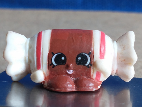 Shopkins Food Fair Tootsie Cutie Roll Moose (Usado)