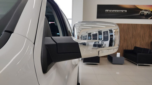 Imagen 9 de 15 de Ram 1500 Laramie V8 At8 2022