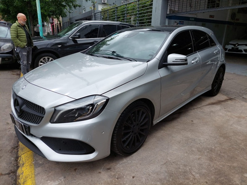 Mercedes-Benz Clase A 2.0 A250 Amg-line 211cv