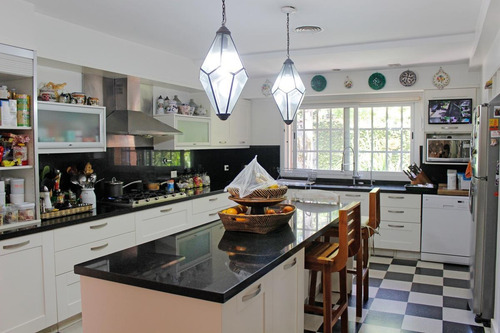 Imagen 14 de 30 de Casa - Mart.-vias/libert.
