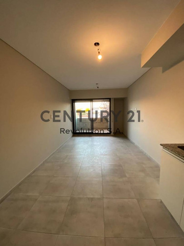 Imagen 4 de 11 de Departamento De 1 Dormitorio Con Balcón 44 M2 -terraza Y Parrillero