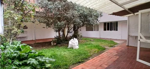 Casa En Arriendo/venta En Santa Paula. Cod A16350