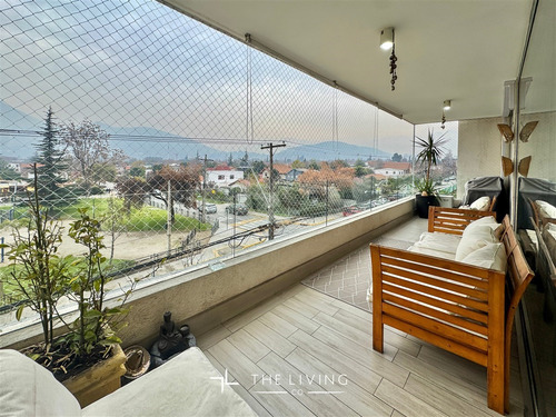 Departamento En Venta De 2 Dorm. En Vitacura