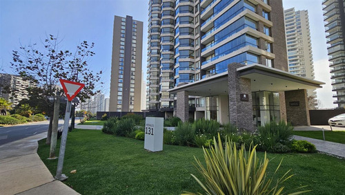 Arriendo Amplio Y Hermoso Departamento Estilo Mariposa