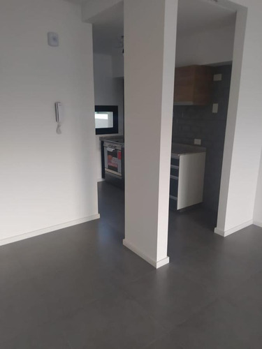 Imagen 11 de 26 de Departamento - Florida Belgrano-oeste