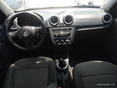 Voyage 1.6 Mi Trend 8v Flex 4p Manual