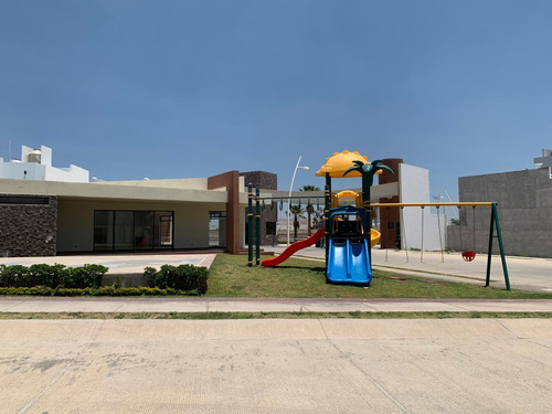 Casa En Venta En San Luis Potosí, Privada San Ángel V
