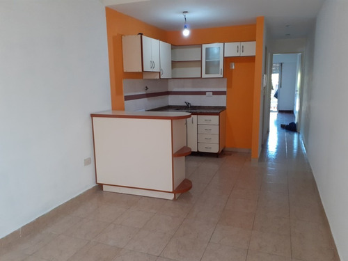 Departamento En Venta En Villa Luzuriaga