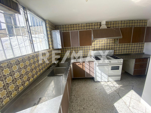 Imagen 23 de 26 de Casa En Venta Colonia Guillermina - (2)
