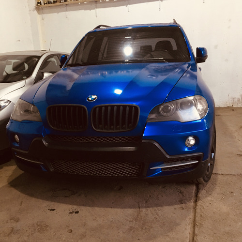 BMW X5 4.8 Is Premium