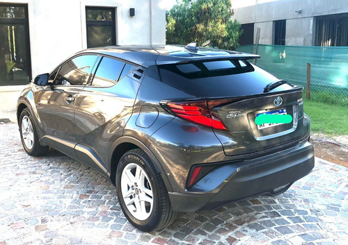 Imagen 5 de 10 de Toyota Ch-r 1.8 Ecvt Hv