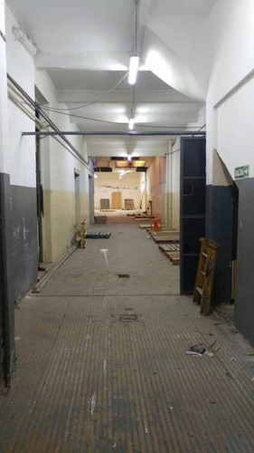Depósito/galpón Alquiler En Barracas/ 300 M2