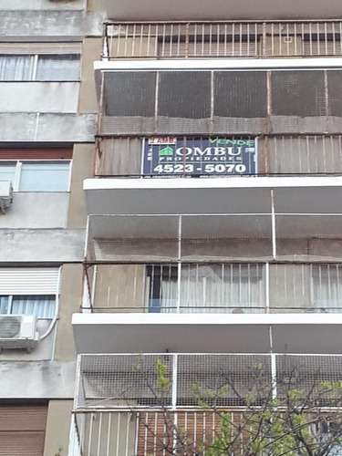 Imagen 4 de 11 de 2 Ambientes Al Frente Con Balcon
