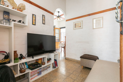 Venta Departamento Tipo Casa 3 Ambientes Coghlan