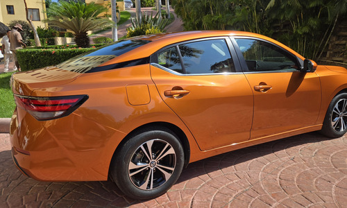 Nissan Sentra 1.8 Advance Cvt 2.0