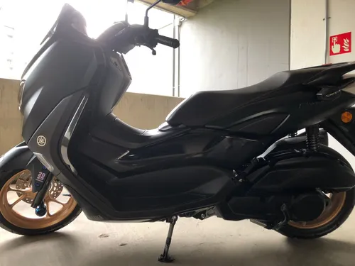 Nmax Connect