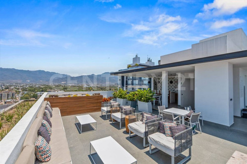 Departamento En Venta En Zoho Skies, Puerto Vallarta