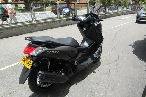 Yamaha N-max 155 At