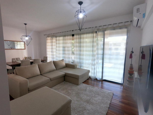 Imagen 8 de 30 de Departamento Venta Pilar!!