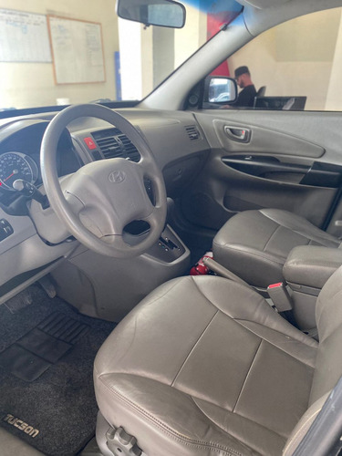 Hyundai Tucson 2.0 mpfi gls 16v 143cv 2wd flex 4p automatico