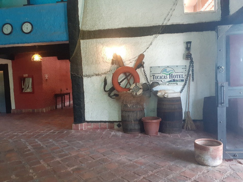 Se Vende Hotel Tucacas & Spa Boca De Aroa, Falcon. Operativo