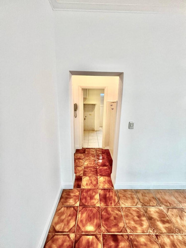 Departamento En Plaza Mitre 3 Amb
