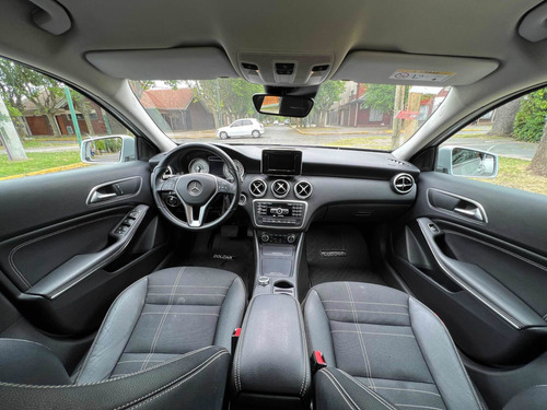 Imagen 14 de 22 de Mercedes-benz Clase A 1.6 A 200 At Urban B.efficiency 156cv