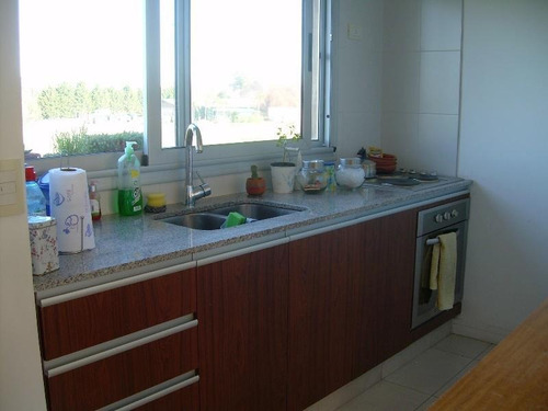Imagen 4 de 9 de Departamento - Barrio Lago Escondido