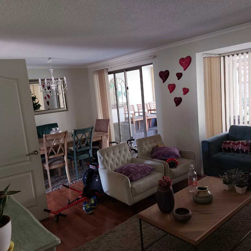 Casa 2 Pisos, 3d+4b+2e, La Florida (75898)