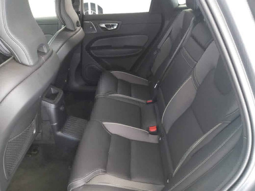 Imagen 10 de 11 de Volvo Xc60 2021 5p Recharge Phev T8 R-design L4/2.0/t Aut