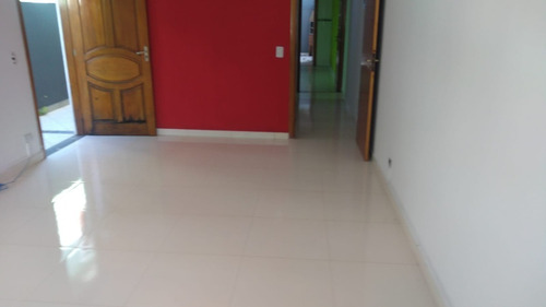 Imagem 2 de 5 de Lindo Sobrado A 03 Minutos Da Cptm E Shopping