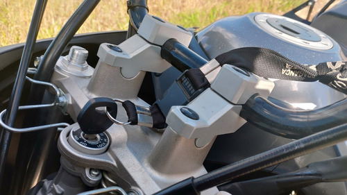 Suzuki V-strom 650