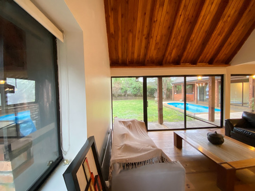 Espectacular Y Acogedora Casa En Arriendo