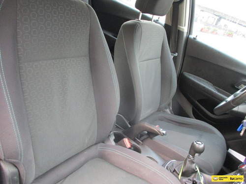 Chevrolet Tracker Ls 4x2 1800cc Mt Aa