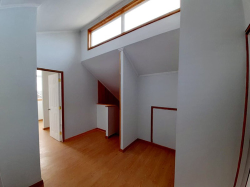 Hermosa Casa Nueva En Frutillar