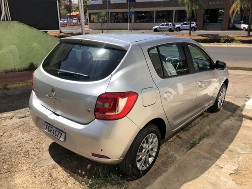 Imagem 2 de 6 de Sandero 1.6 16v Sce Flex Dynamique Manual