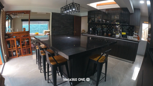 Oportunidad En Peñalolén! Casa Remodelada Condominio Privado