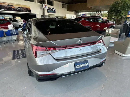 Hyundai Elantra 2.0 Gls Premium At