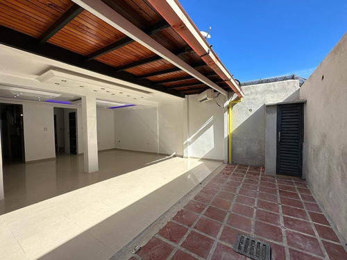 Imagen 13 de 14 de Townhouse En Alquiler