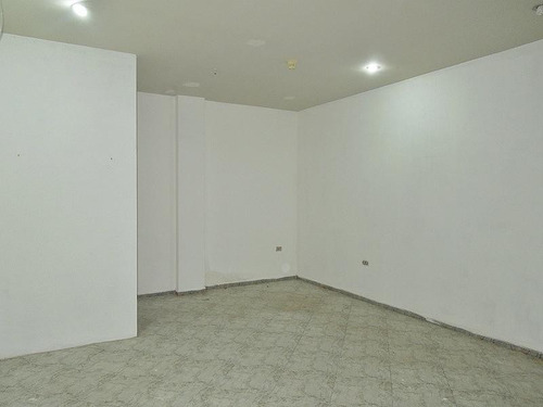 Imagen 8 de 14 de Local En Venta Mariaestela Boada #19-11163