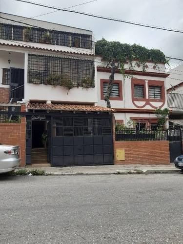 Imagen 1 de 14 de Uso Comercial 5 Hab 4 Ba 1 Pe Urb Guaicaipuro Caracas